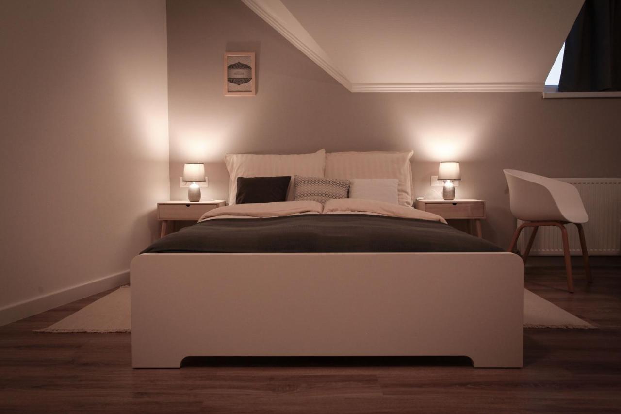 Airport Almaskert Panzio Bed and Breakfast Vecsés Εξωτερικό φωτογραφία