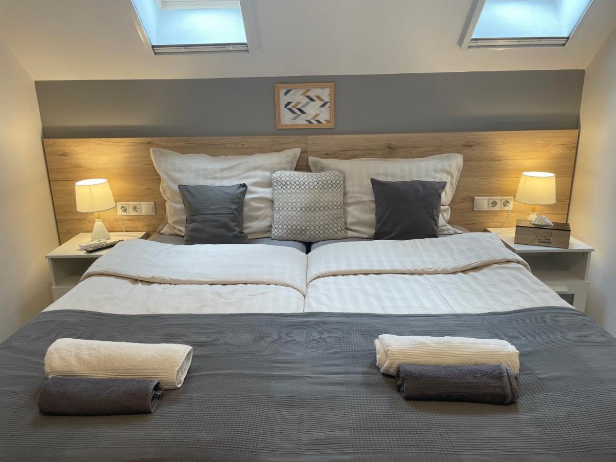 Airport Almaskert Panzio Bed and Breakfast Vecsés Εξωτερικό φωτογραφία