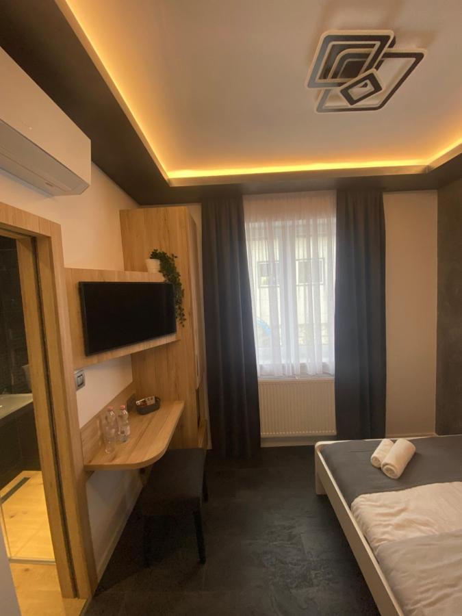 Airport Almaskert Panzio Bed and Breakfast Vecsés Εξωτερικό φωτογραφία