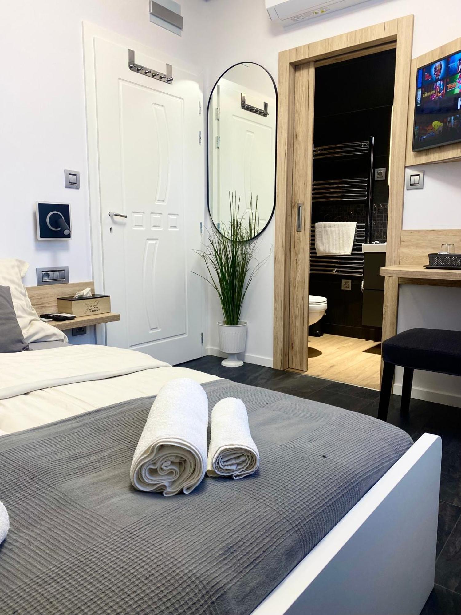 Airport Almaskert Panzio Bed and Breakfast Vecsés Εξωτερικό φωτογραφία
